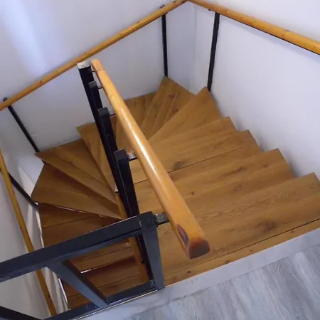 Pauzo Bagyarik Apartament *