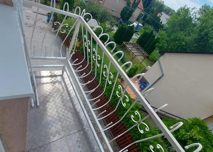 Pauzo Bagyarik Apartmán